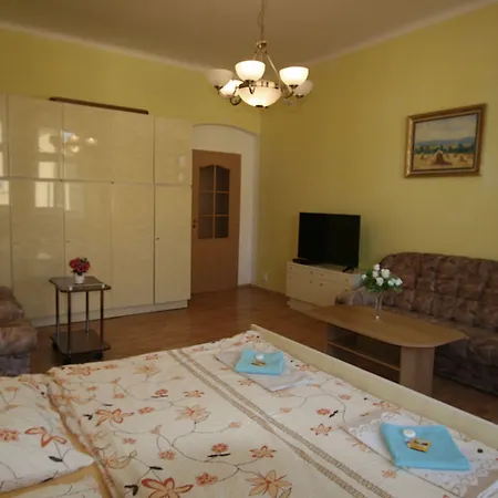 Apartmán No. 9 At 5. Kvetna 6 Karlovy Vary
